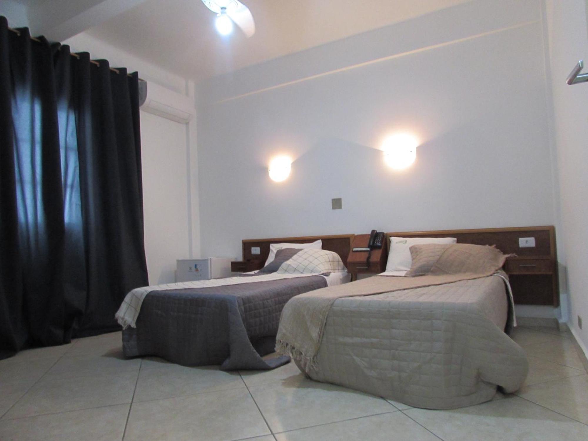 Hotel Paramount- Proximo A 25 De Marco Bras Bom Retiro E Expo Center Norte "Garanta Ja Sua Reserva" เซาเปาโล ภายนอก รูปภาพ