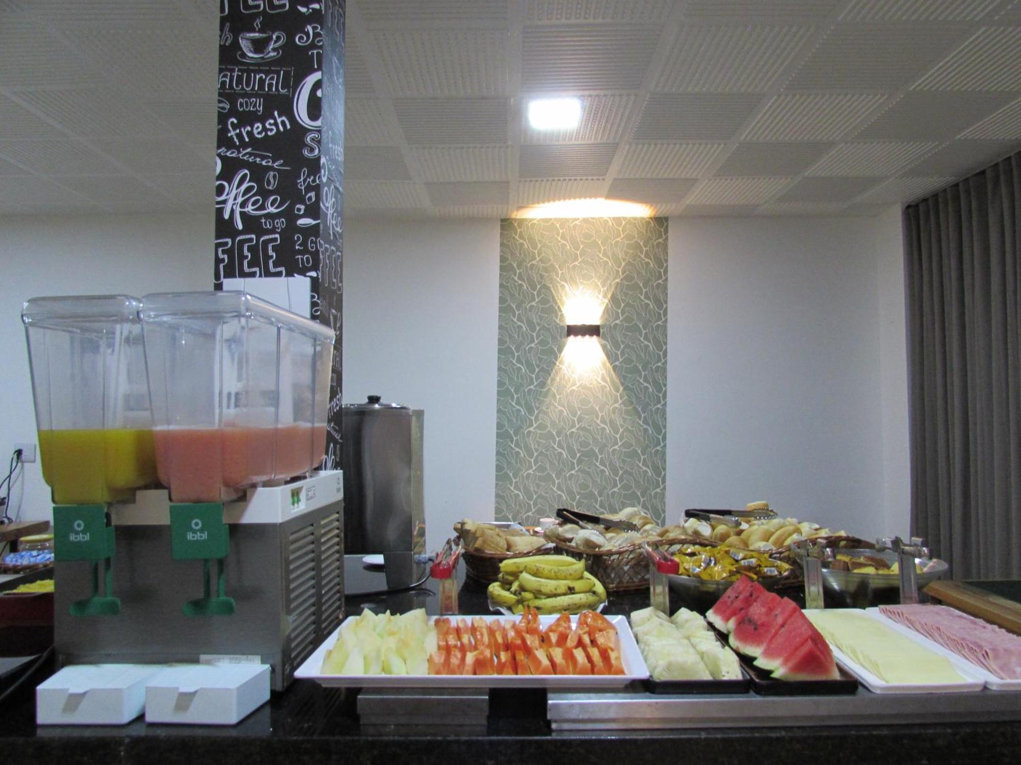 Hotel Paramount- Proximo A 25 De Marco Bras Bom Retiro E Expo Center Norte "Garanta Ja Sua Reserva" เซาเปาโล ภายนอก รูปภาพ